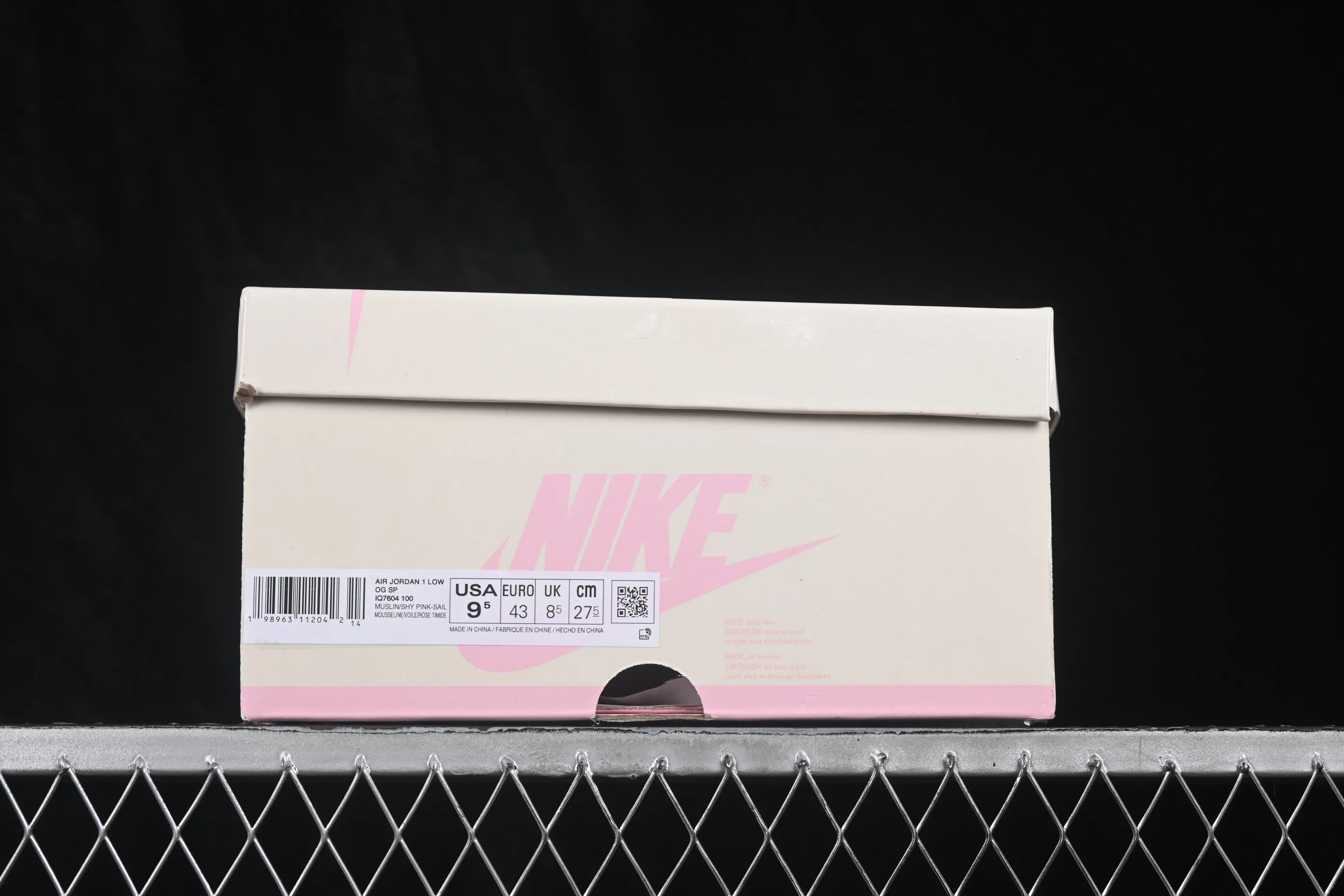 All categories Air Jordan Jordan series basketball shoes Air Jordan 1 Low GX foreign trade version Travis Scott x Air Jordan 1 Low OG AJ1 Joe 1 undercut low top full head layer IQ7604-100